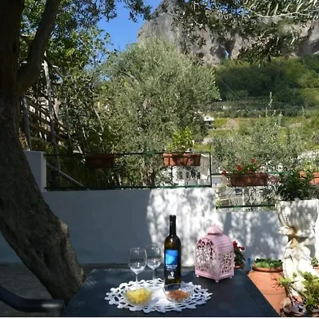 Casa Iolanda On The Hill Of Positano *